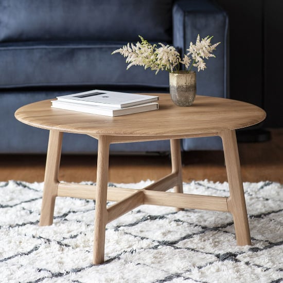 Madrina Wooden Round Coffee Table In Oak